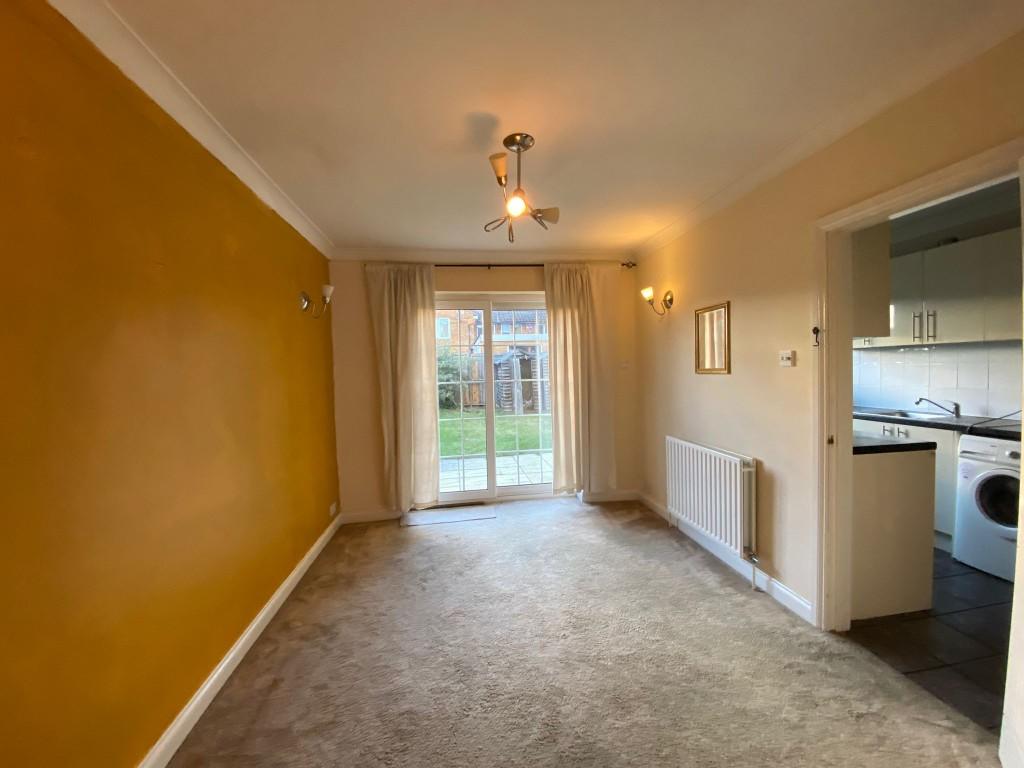 Hetherington Close, Slough, Berkshire, SL2 photo 5