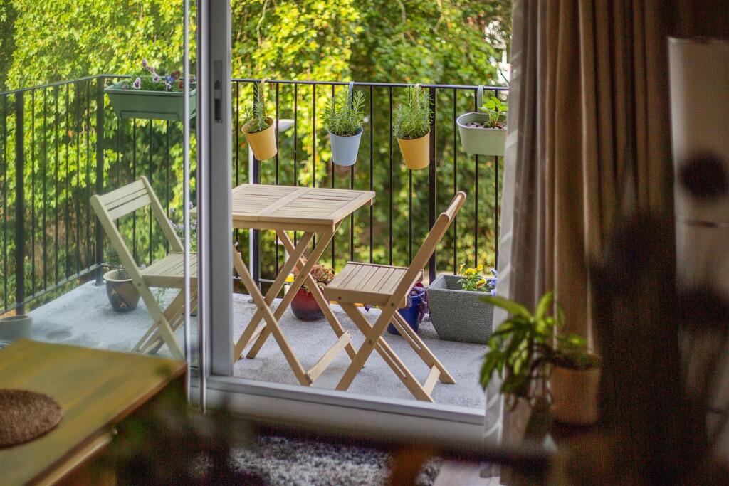 Apartment in London, Royal Borough of Kingston upon Thames - View 5