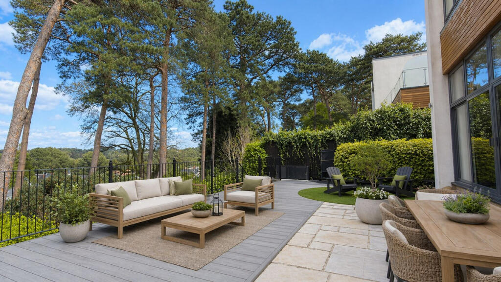 Crichel Mount Road, Poole, BH14 photo 2