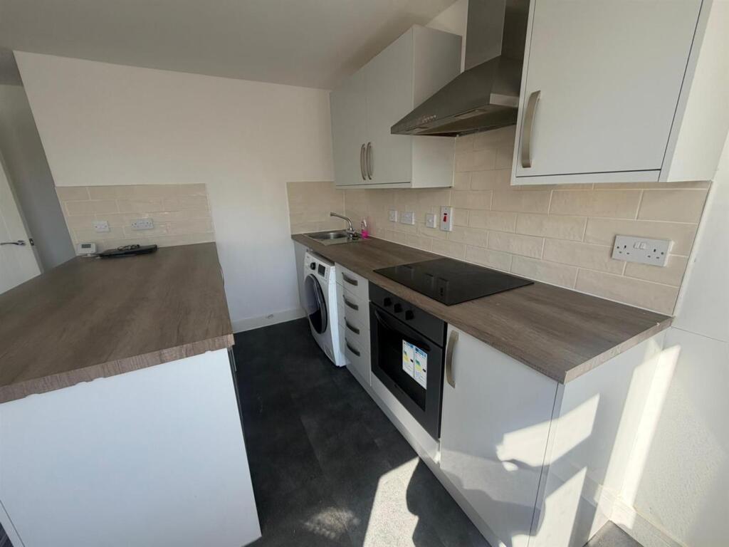 Additional image 2 of Brinklow Close, Redditch