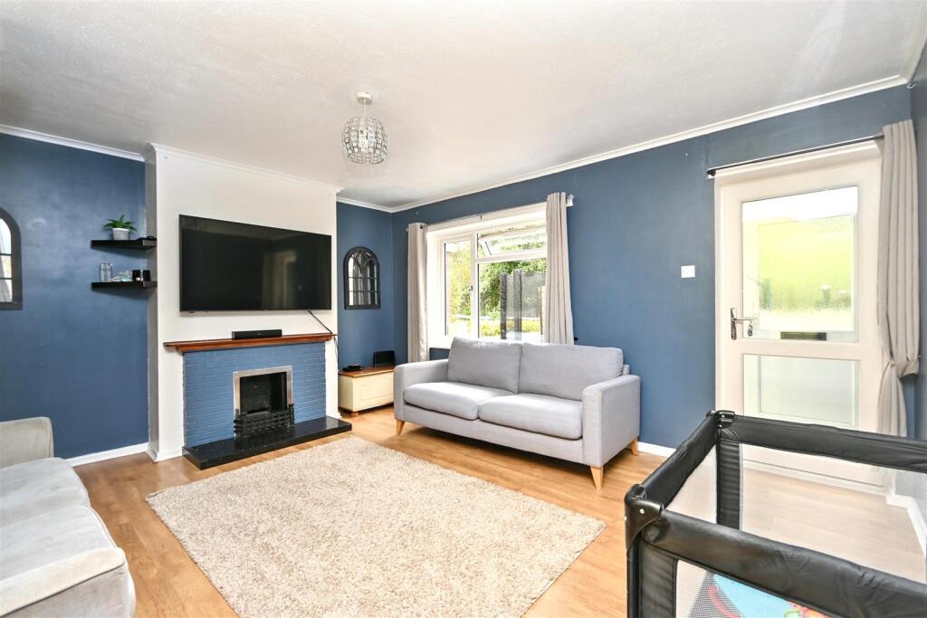 House in Eastbourne, East Sussex - View 2