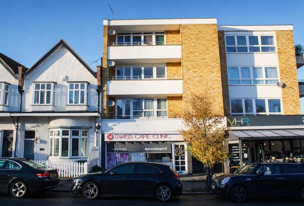 Main image of property: 30 Crescent West, Barnet