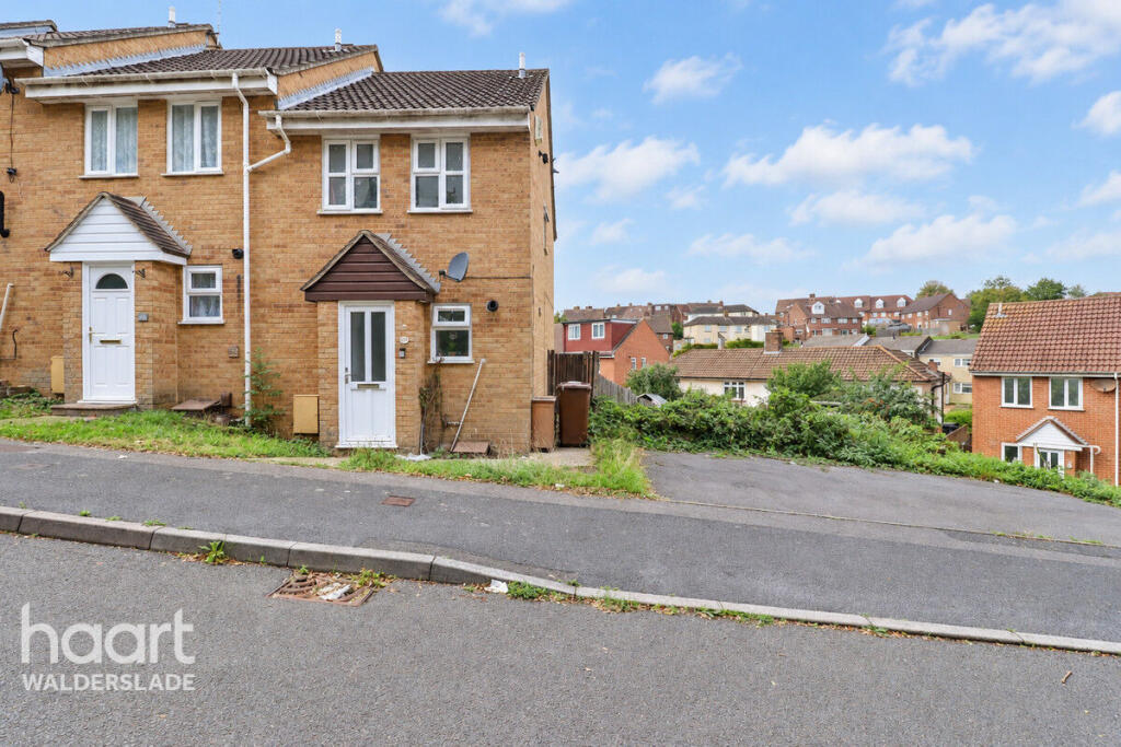 Main image of property: Silverbank, Chatham