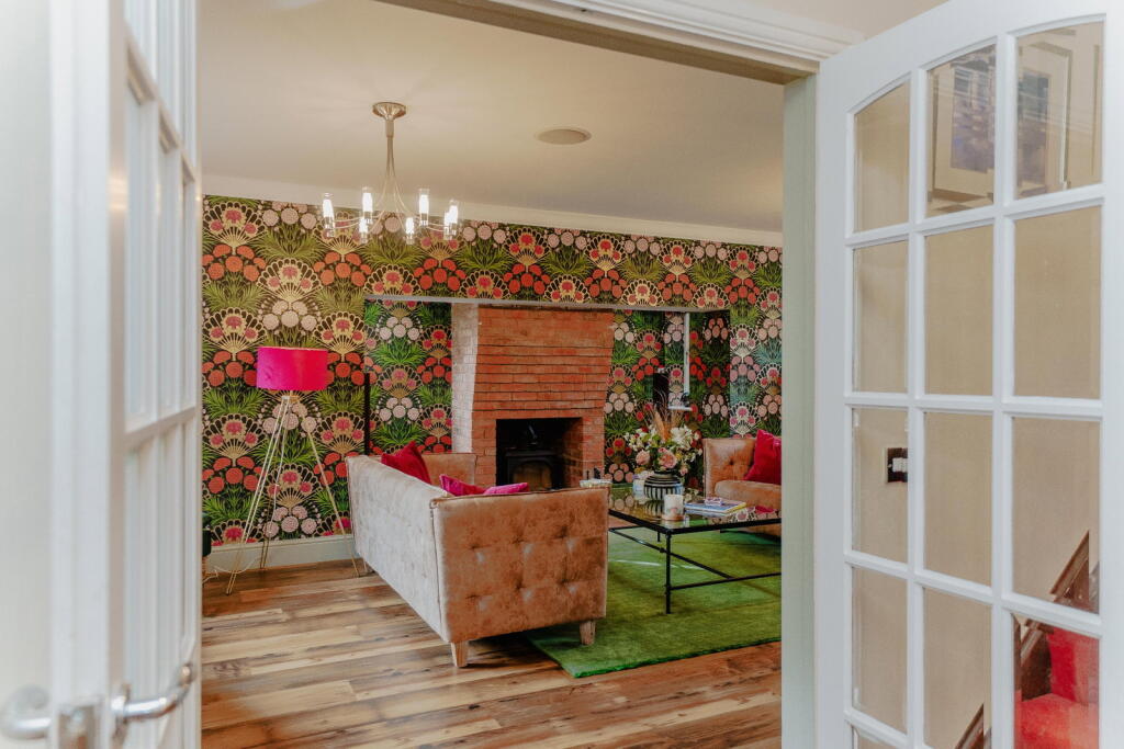 House in Birmingham, West Midlands - View 5