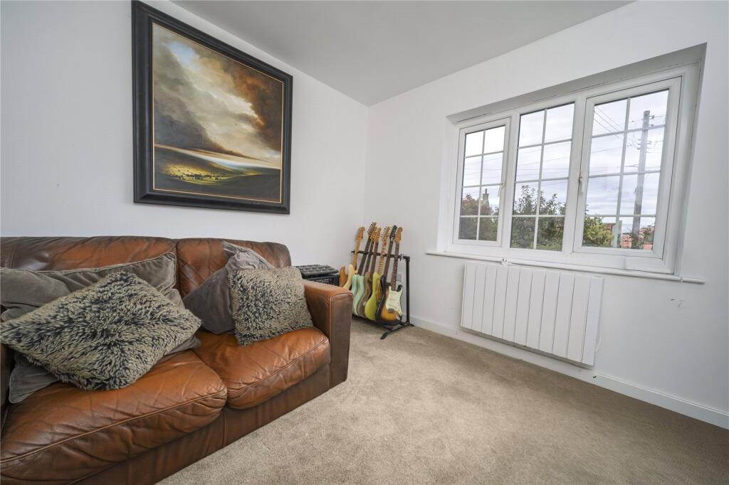 House in Darlington - More