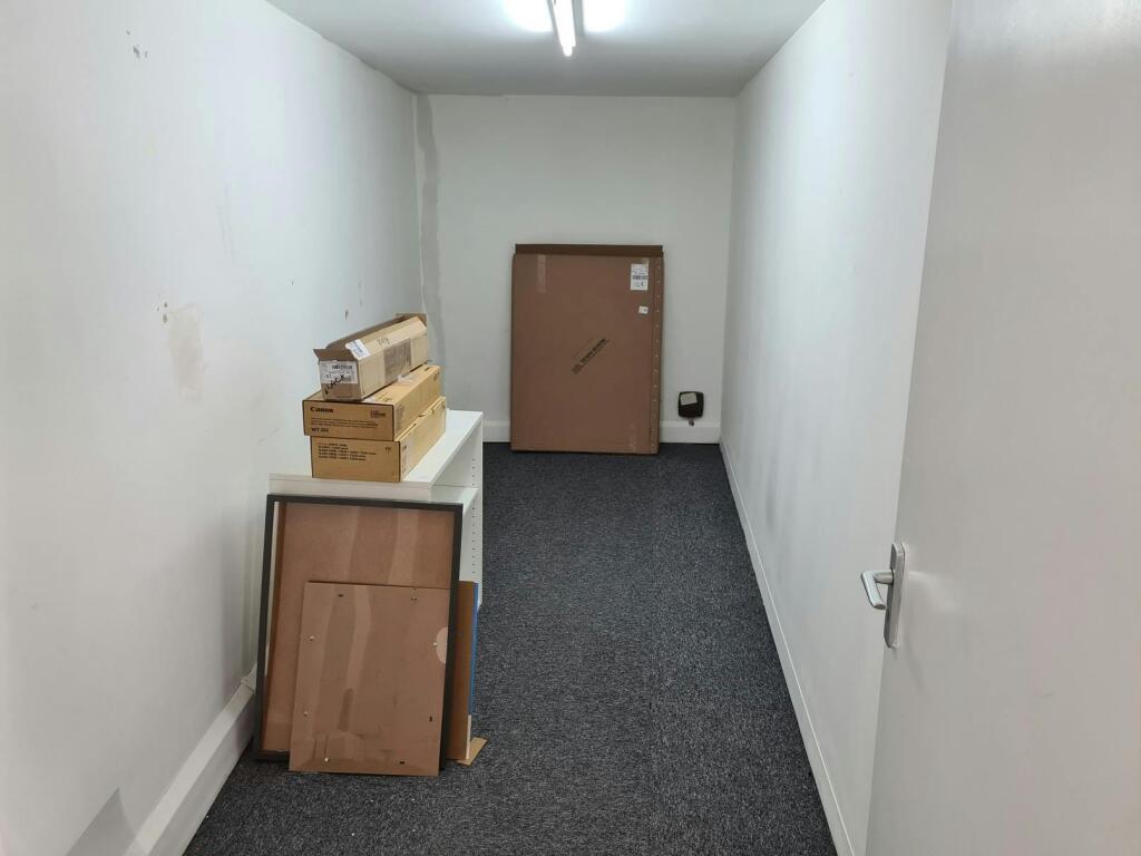 Store.jpg