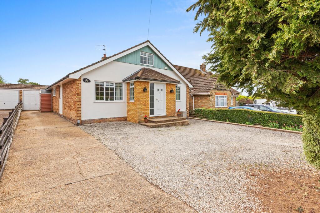 Main image of property: Ferniefields, High Wycombe, HP12