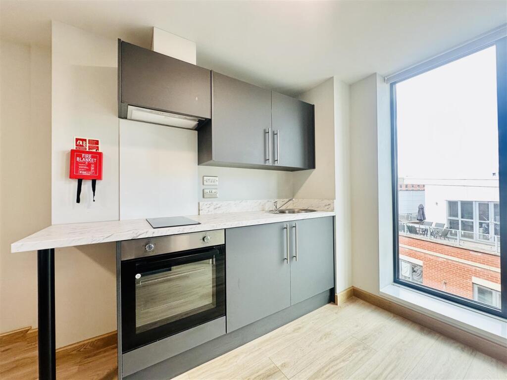 Main image of property: Fourth Floor Studio, Felix Apartments, Nottingham