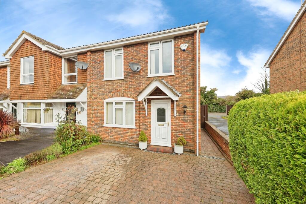 Main image of property: Bramley Avenue, Faversham
