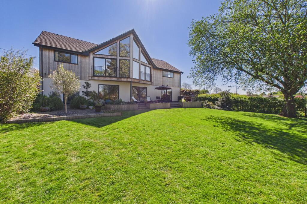 Main image of property: Vinegar Hill, Alconbury Weston, Huntingdon, Cambridgeshire, PE28