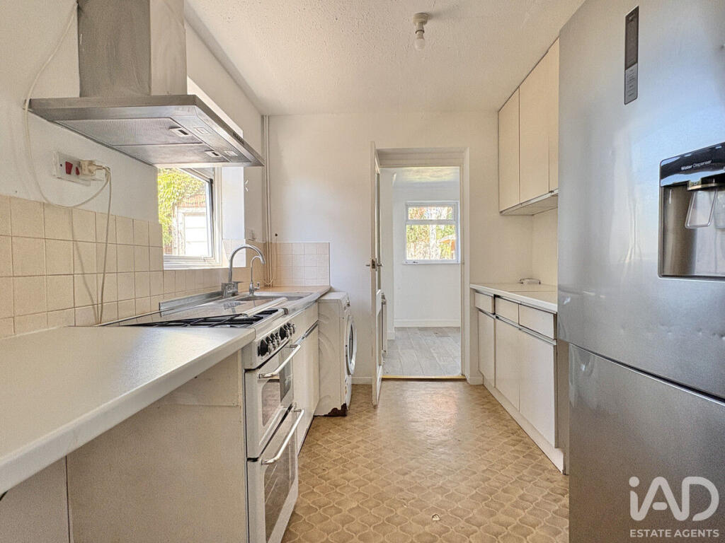 House in Reading - View 5
