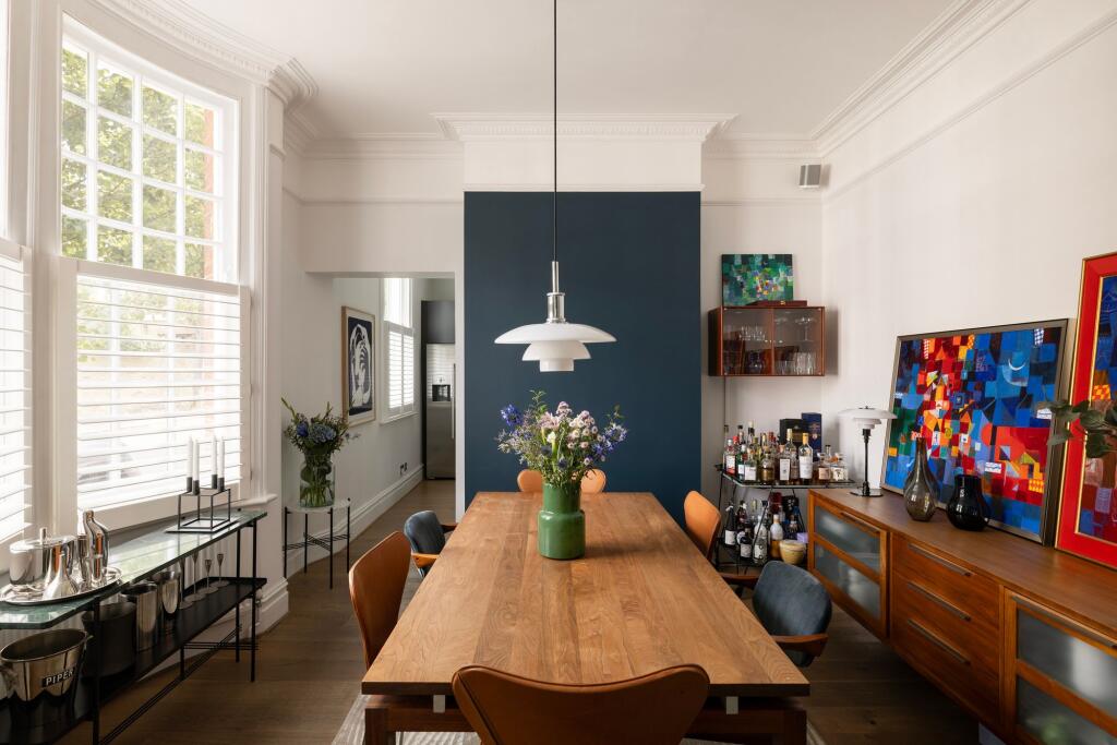 House in London - More