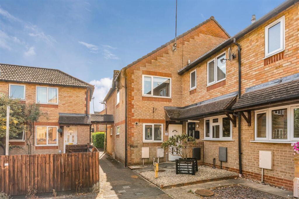 Main image of property: Broome Way, Banbury