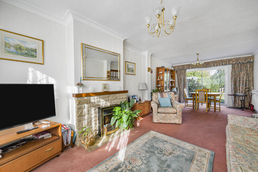 House in Bexley, Bridgen, Albany Park - More