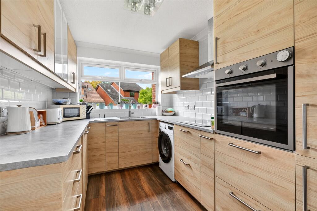 Sirius Close, Wokingham, Berkshire, RG41 photo 4