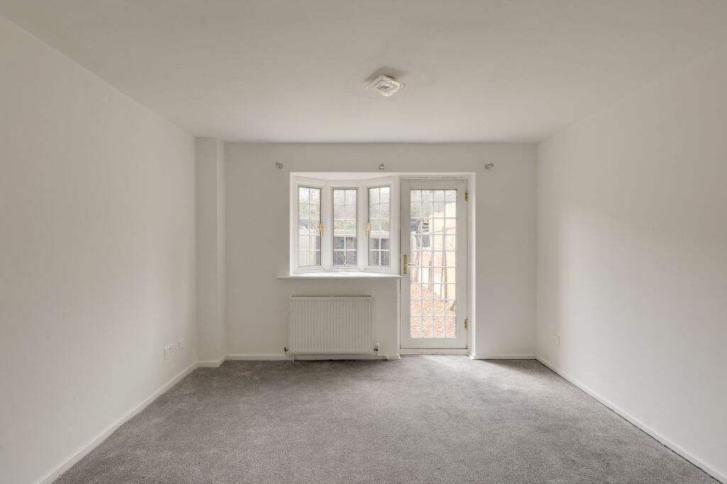 Main image of property: Cumberland Place, Catford, SE6