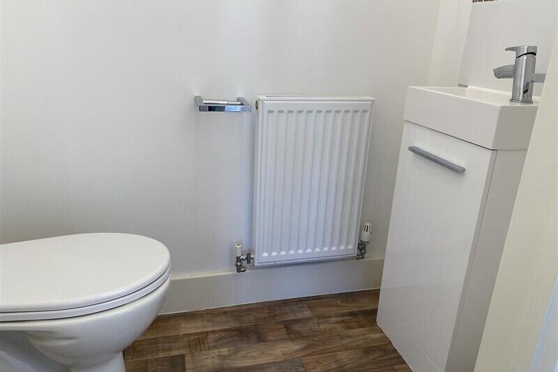 House in Fenland, Whittlesey - View 5