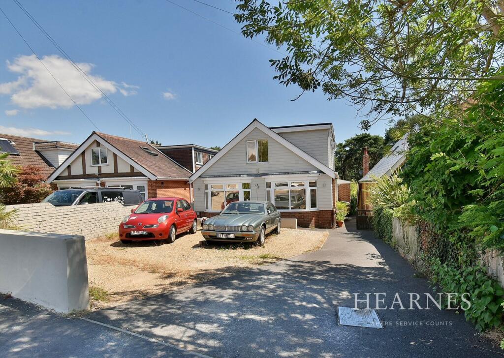 Pine Vale Crescent, Bournemouth, BH10