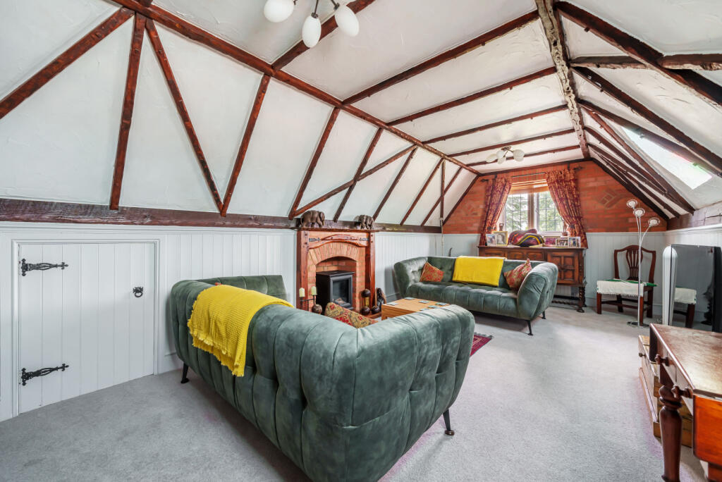 The Park, Great Bookham, KT23 photo 3