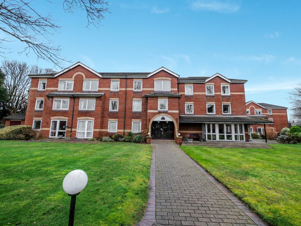 Main image of property: Homechase House, Birkdale, Southport, Merseyside, PR8 2DG