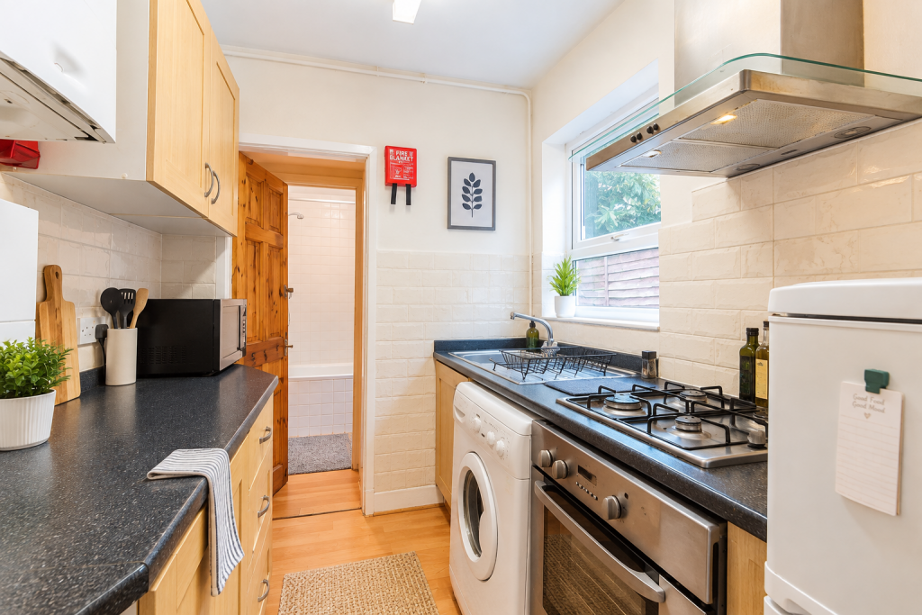 House in Leicester - View 2