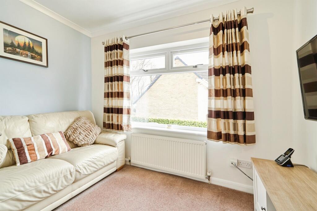 Additional image 9 of Hoyle Court Road, Baildon, Shipley