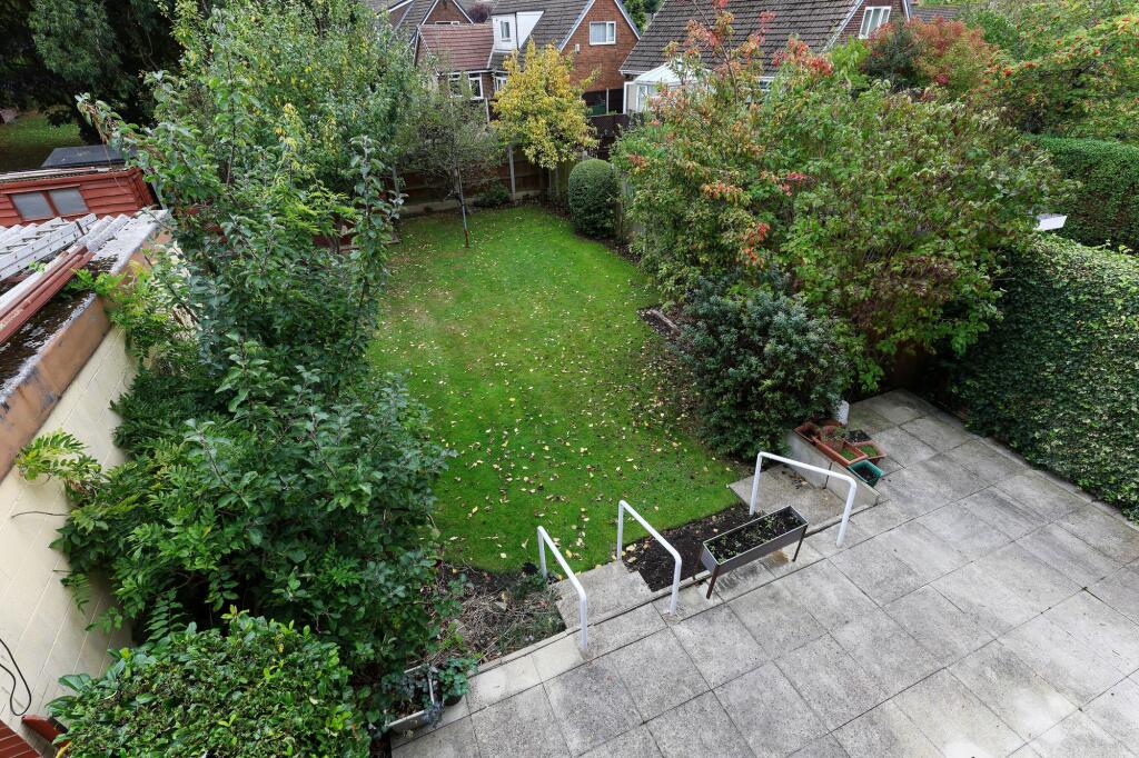 Aberford Road, Wakefield, WF1 photo 4