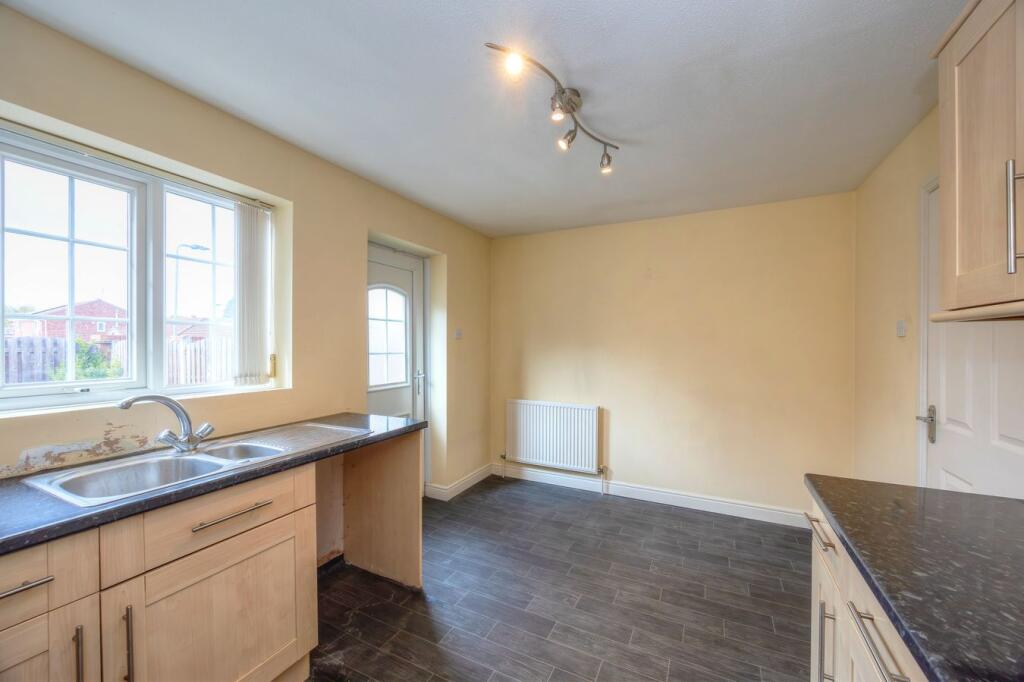 House in Barnsley, Bolton upon Dearne - View 5