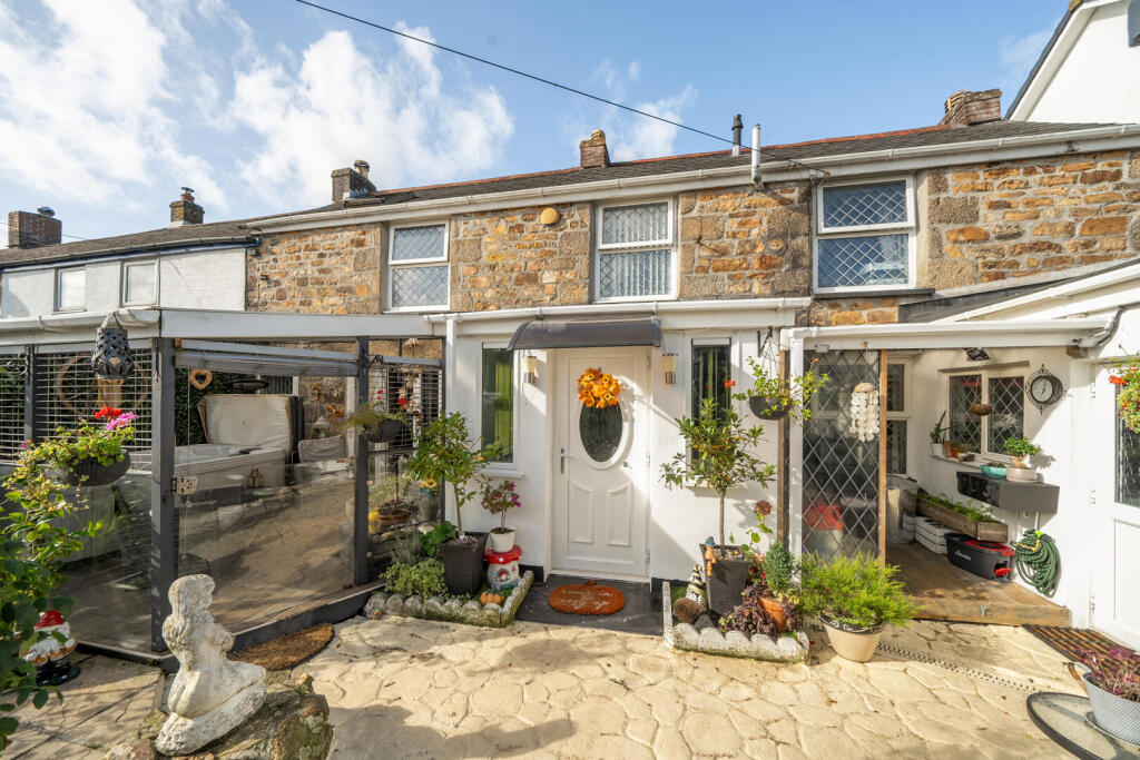 3-bed terraced on North Street, Redruth, £330,000