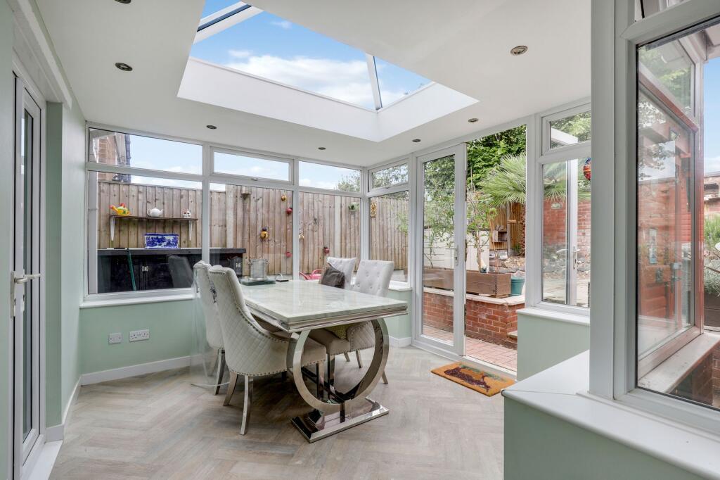 House in Nottingham, Gedling - View 4