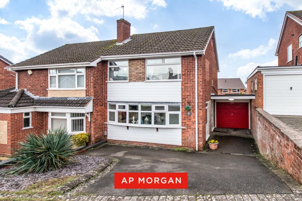 Main image of property: Edinburgh Crescent, Stourbridge, West Midlands, DY8