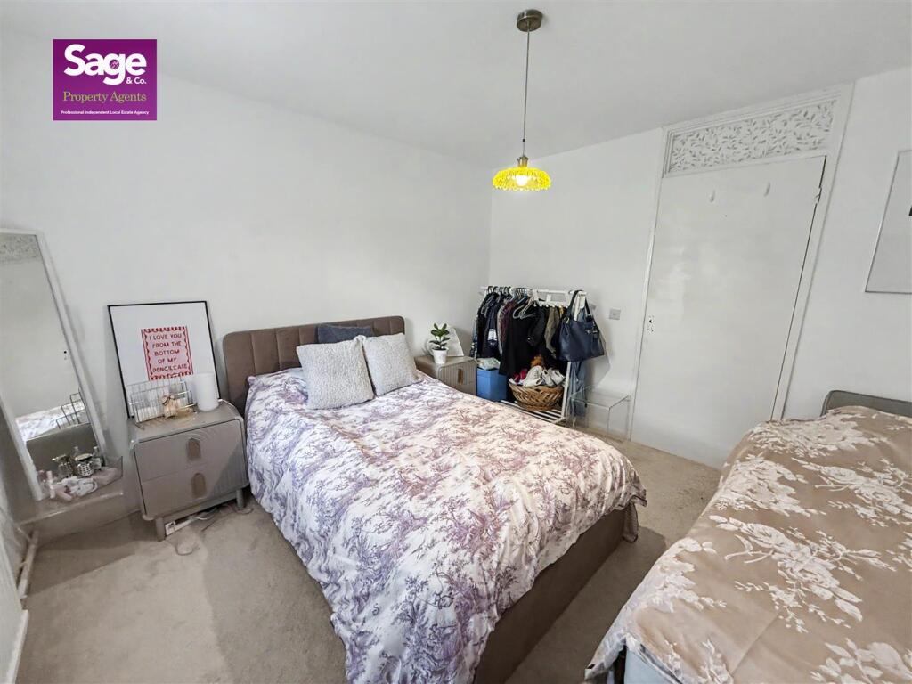 Apartment in Rhiwderin, Pentre-Poeth, Graig - View 4