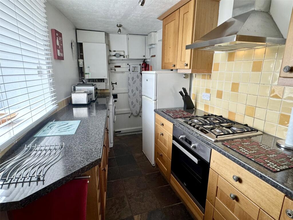 House in Tatworth - View 5