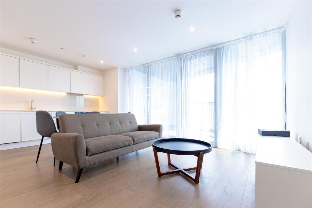 Main image of property: Vetro Court, London