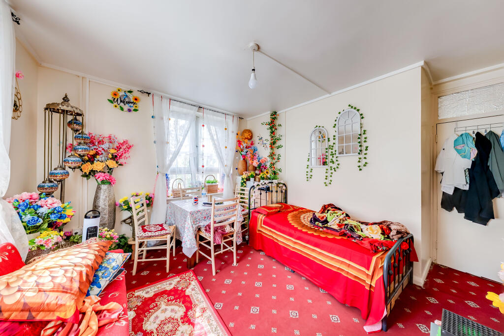 Apartment in London - View 2