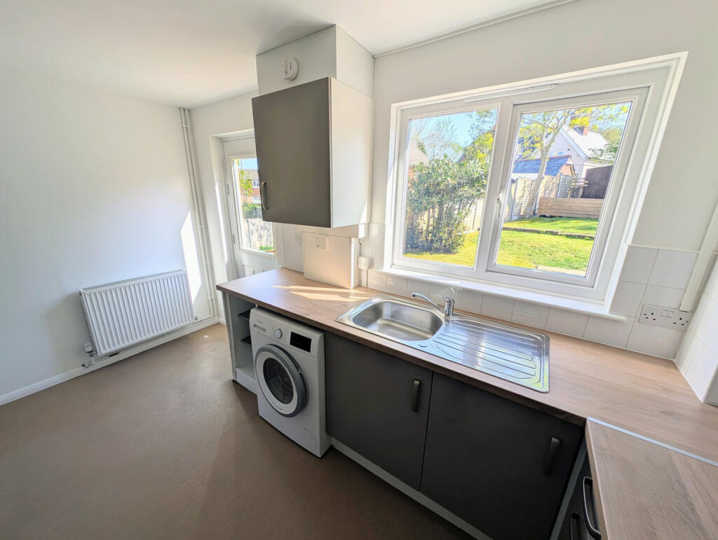 House in East Cowes, Osborne - View 2