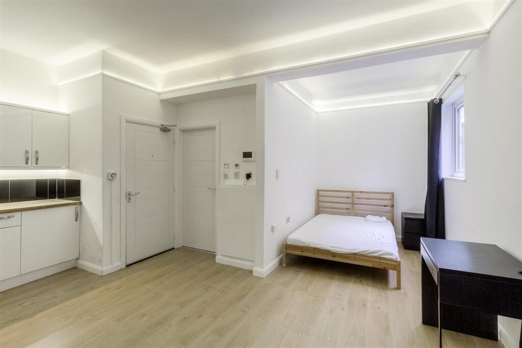 Apartment in Wellingborough, Burrow's Bush - View 4
