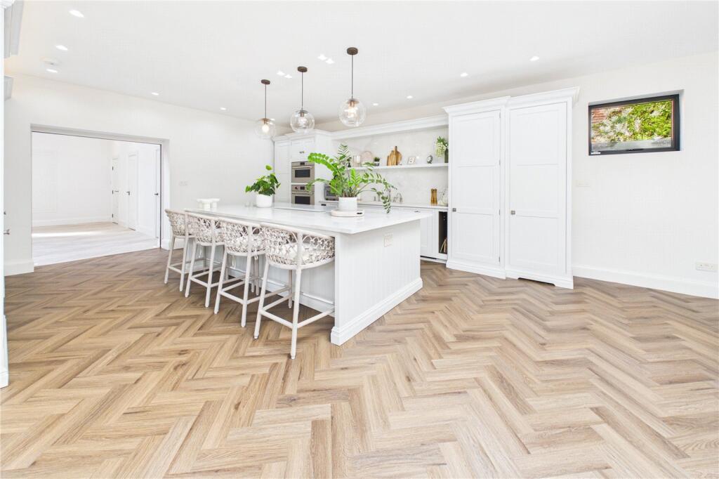 House in Reading - View 5