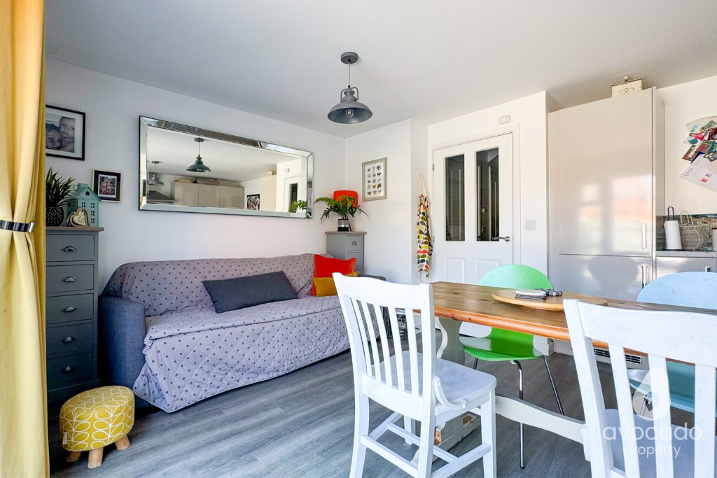 House in Greenham - View 4