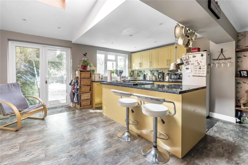 House in Tonbridge - View 4