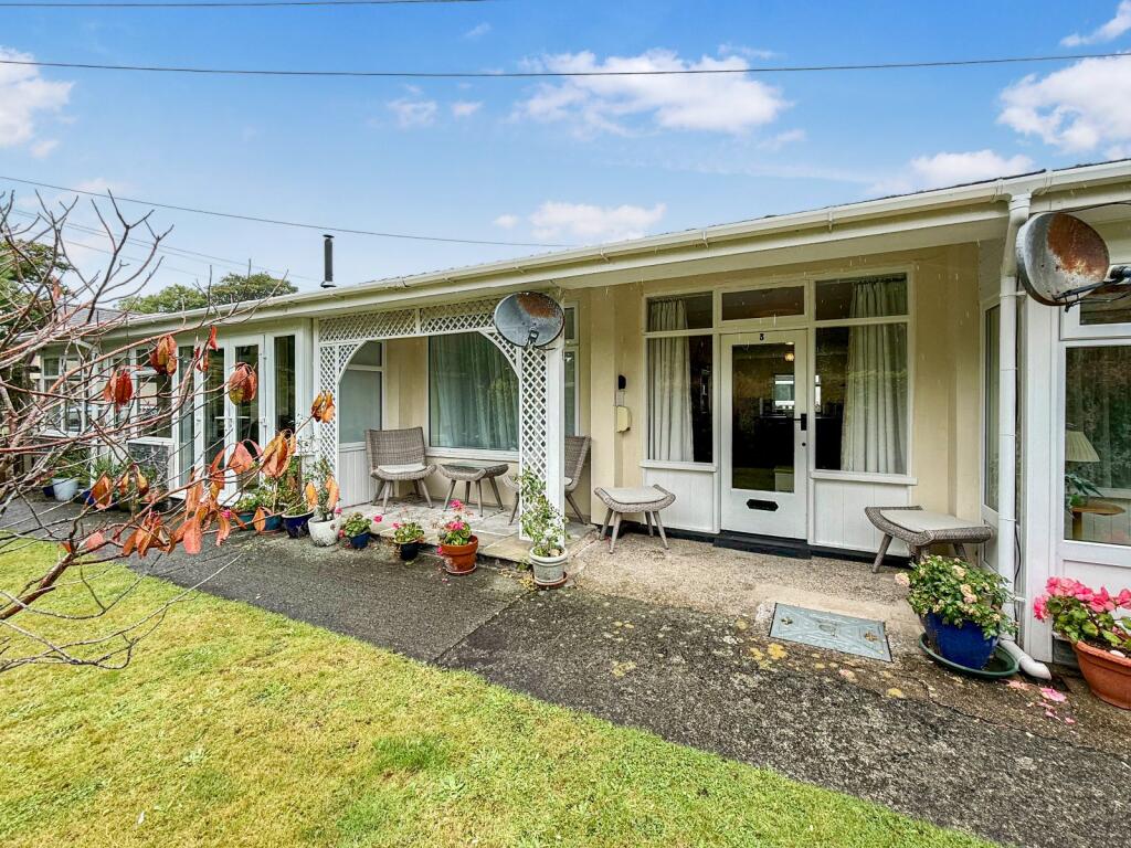 Main image of property: 3 Riverside Bungalows, Llanbedr, LL45 2NW
