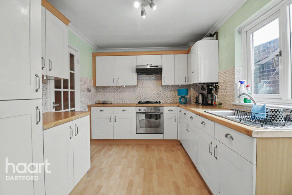 Main image of property: Ingress Gardens, Greenhithe
