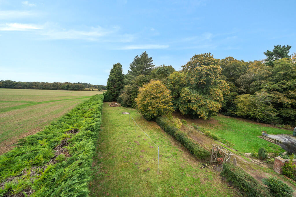Beeston Lane, Beeston, NR12 photo 2