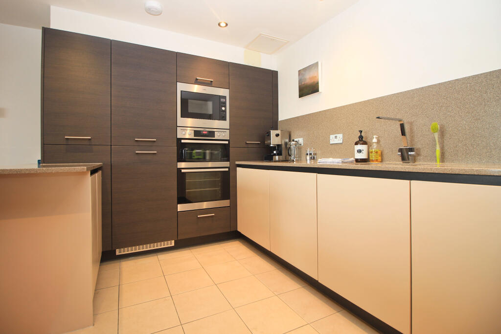 Apartment in Padstow, Cornwall - More