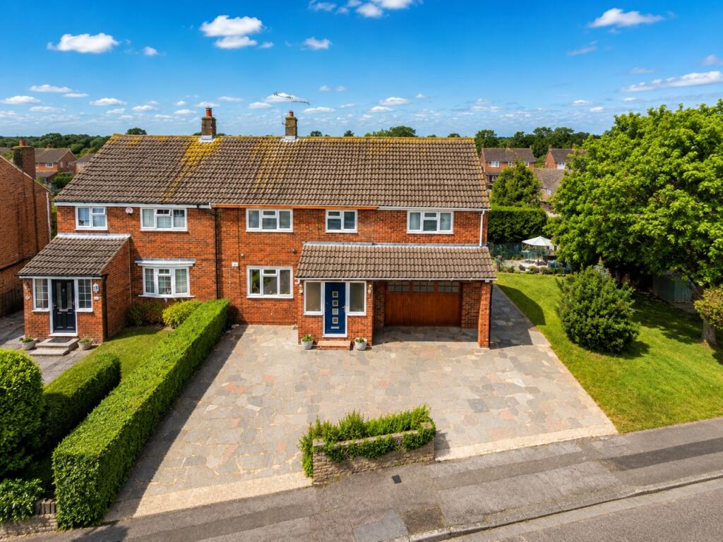 Main image of property: Summerfield Close, London Colney, St. Albans