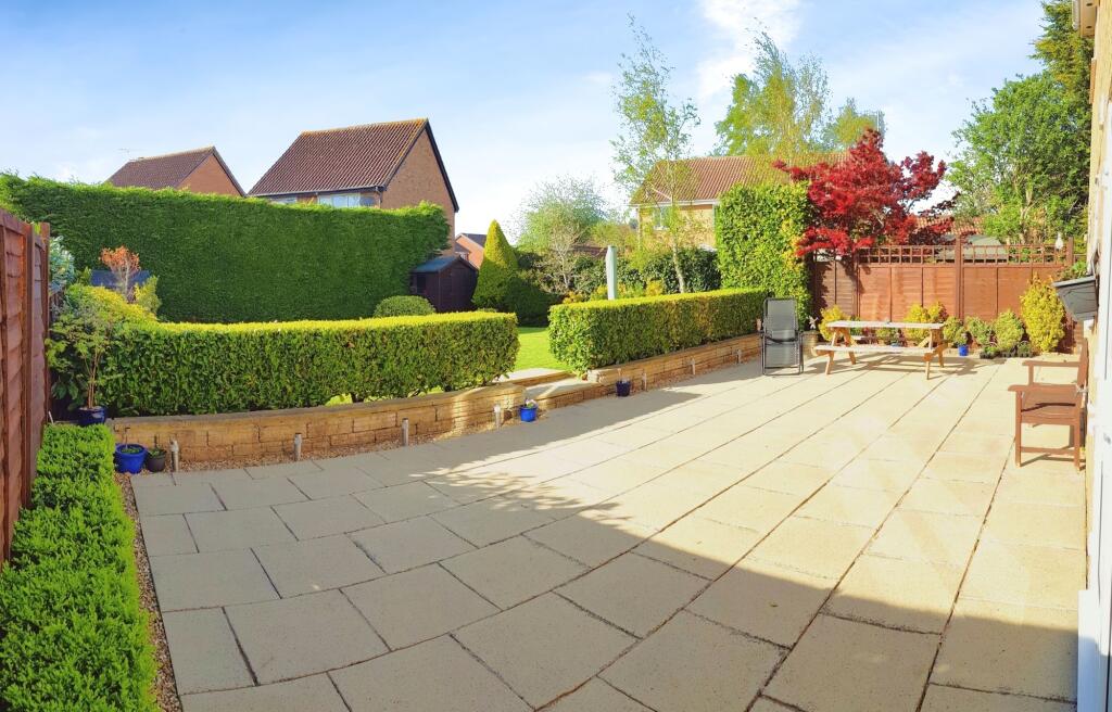 House in Swindon, Sparcells - View 4