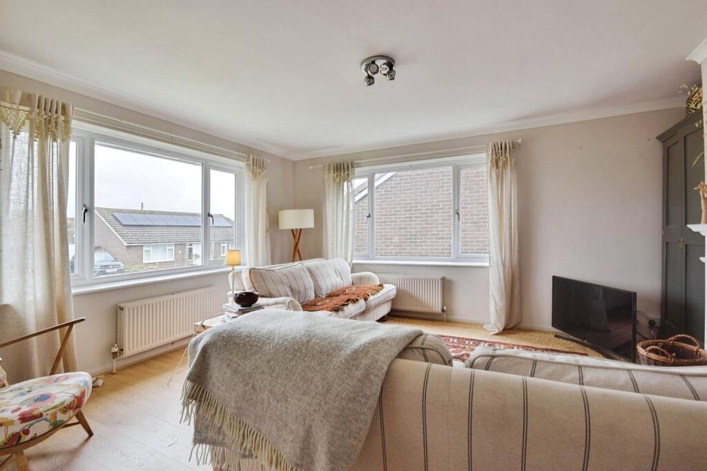 Oast House Road, Icklesham, Winchelsea, East Sussex, TN36 photo 4
