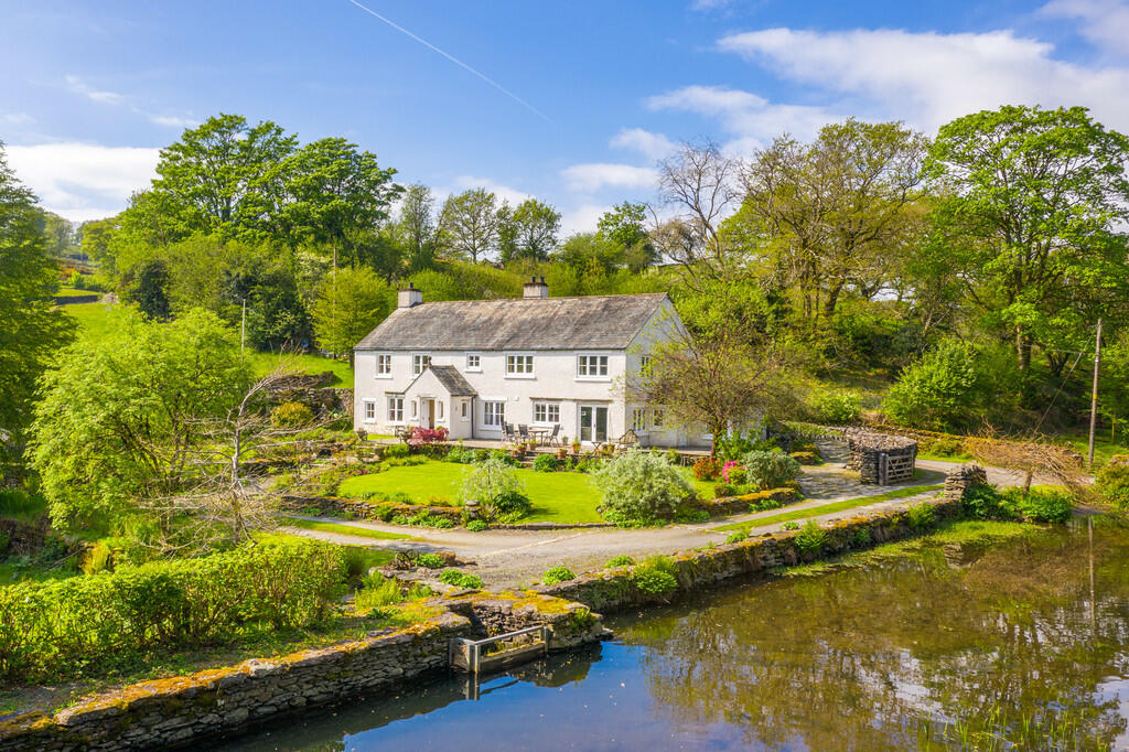 4 bedroom detached house for sale in Gilpin Mill, Crook, Kendal ...