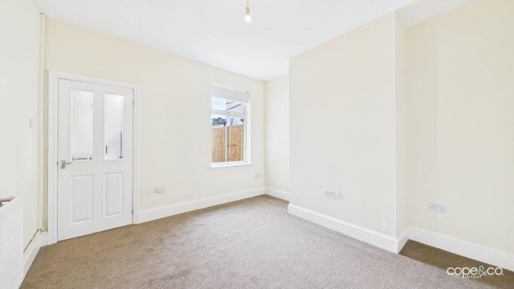 House in Derby - View 5