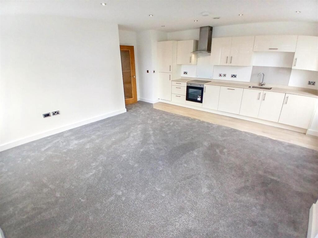 Parkstone Road, Poole photo 4